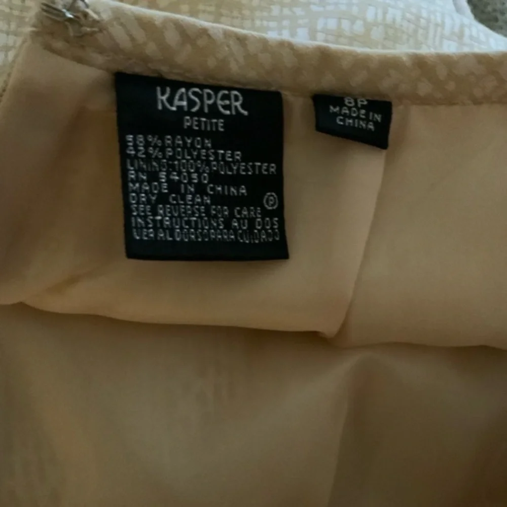 Kasper skirt suit - Picture 6 of 8